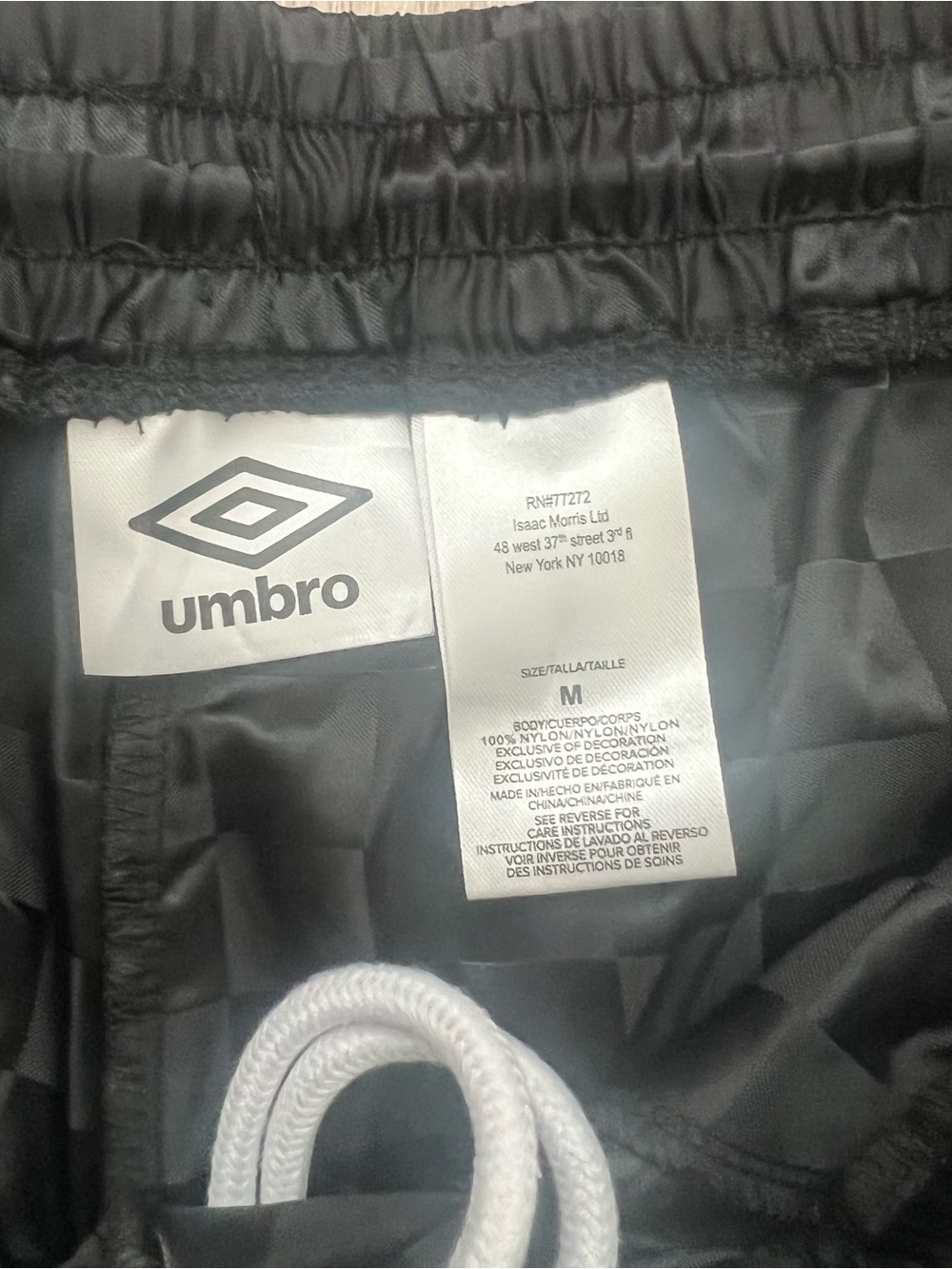 NWT Umbro Soccer Shorts Mens M Black Checkered Logo Athletic Shorts Y2K Vintage - Picture 8 of 11